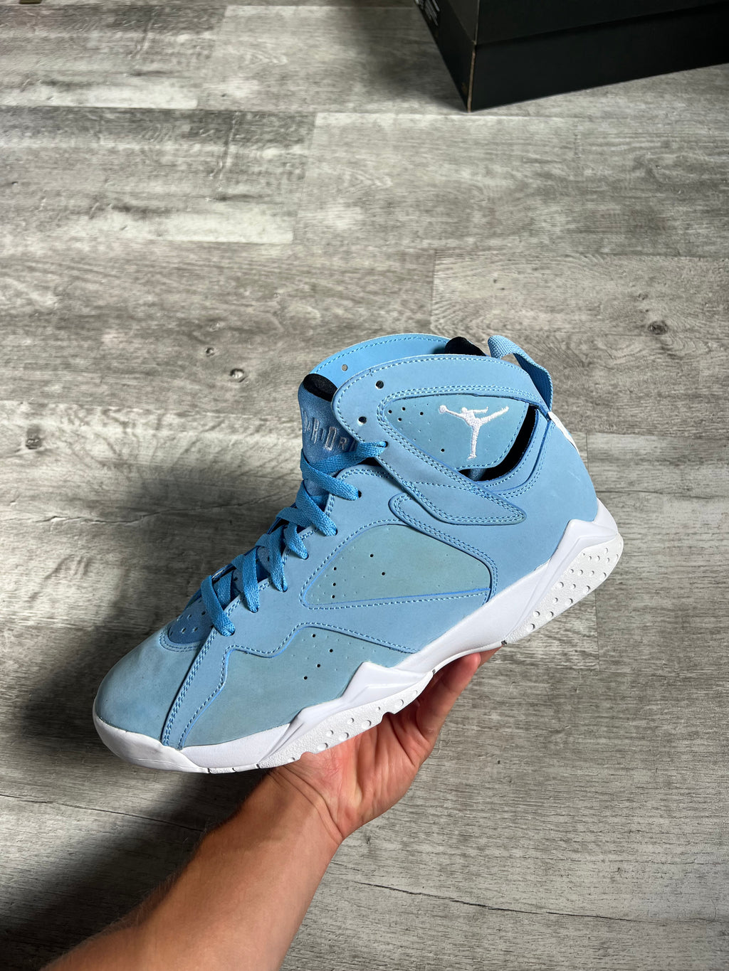 Buty Jordan 7 Retro Pantone