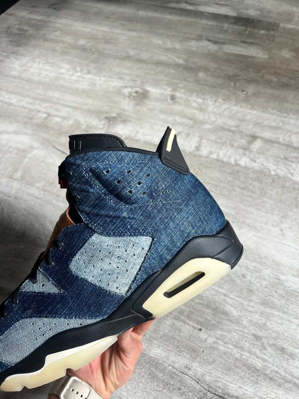 Buty Jordan 6 Retro Washed Denim