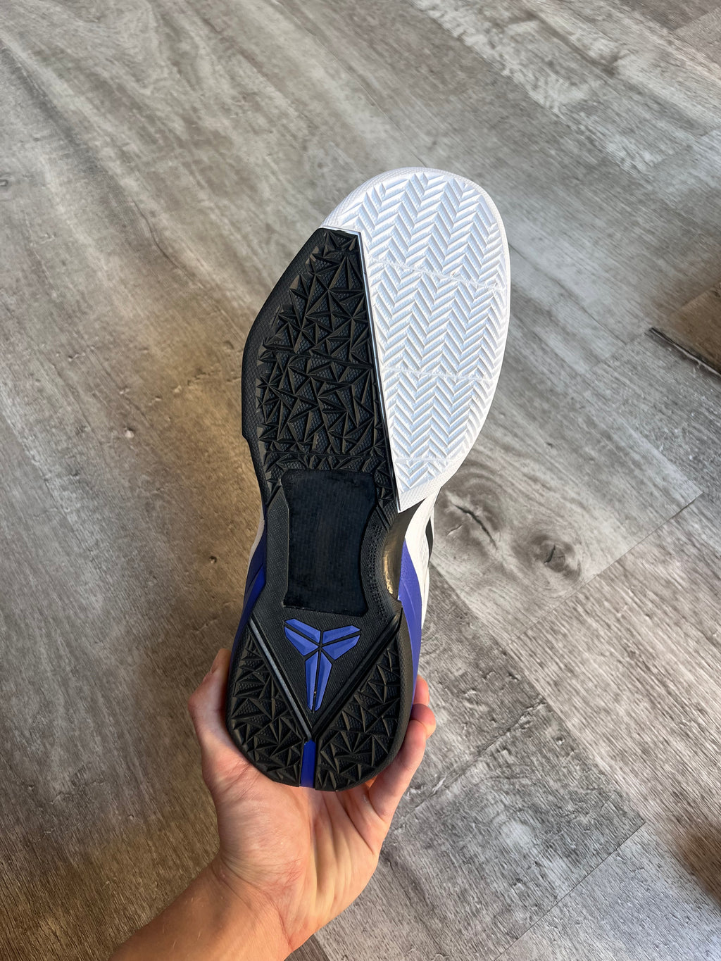 Buty Nike Kobe 7 Supreme Concord