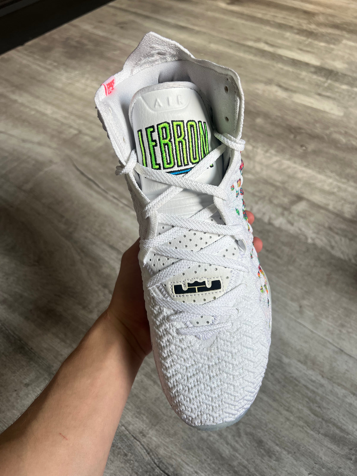 Buty Nike Lebron 17 Air Command Force