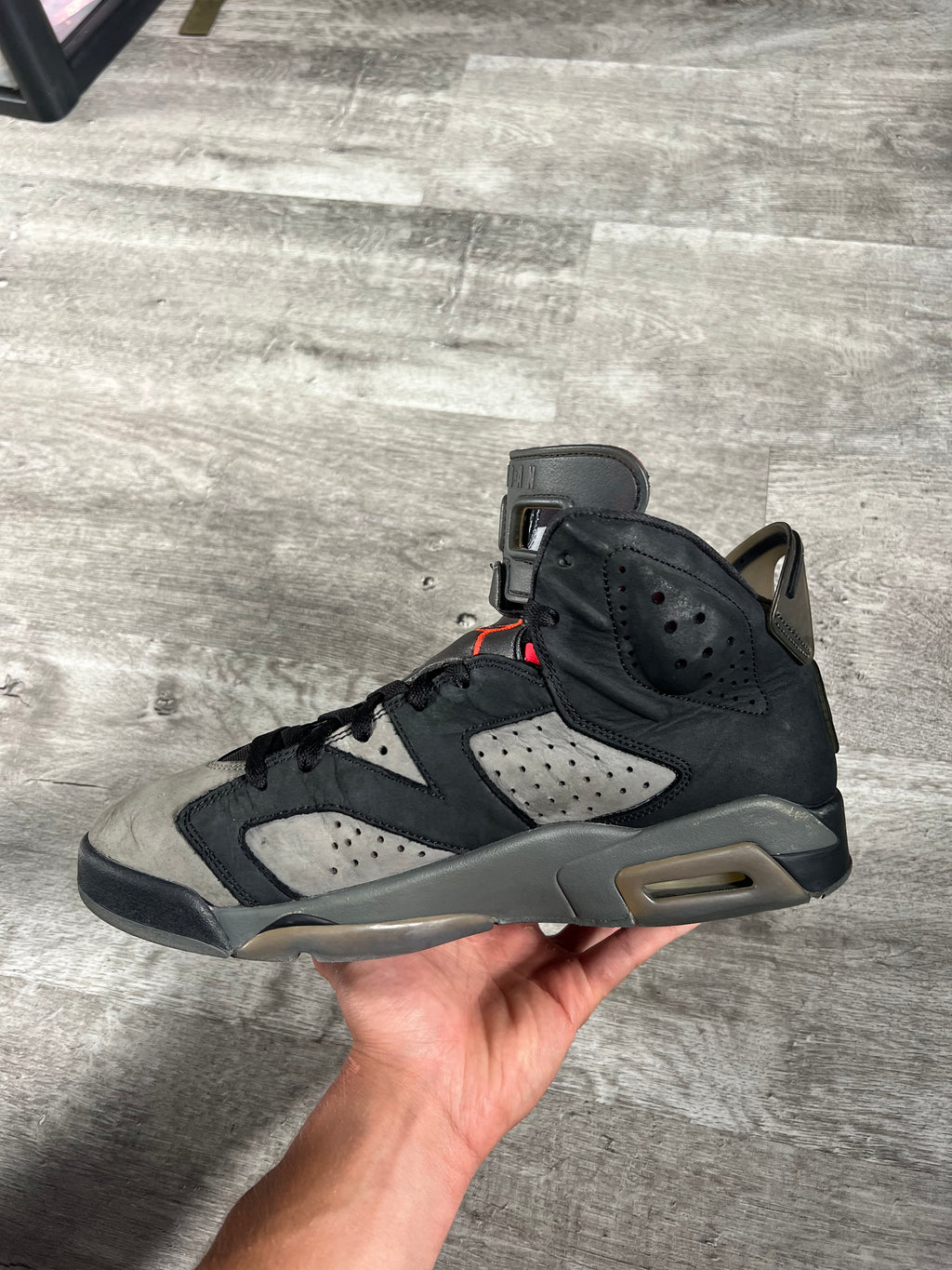 Buty Jordan 6 Retro Paris Saint Germain