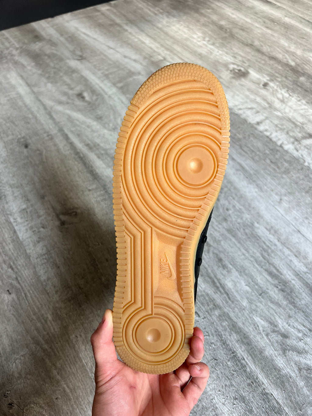 Buty Nike SF Air Force 1 Mid Black Gum