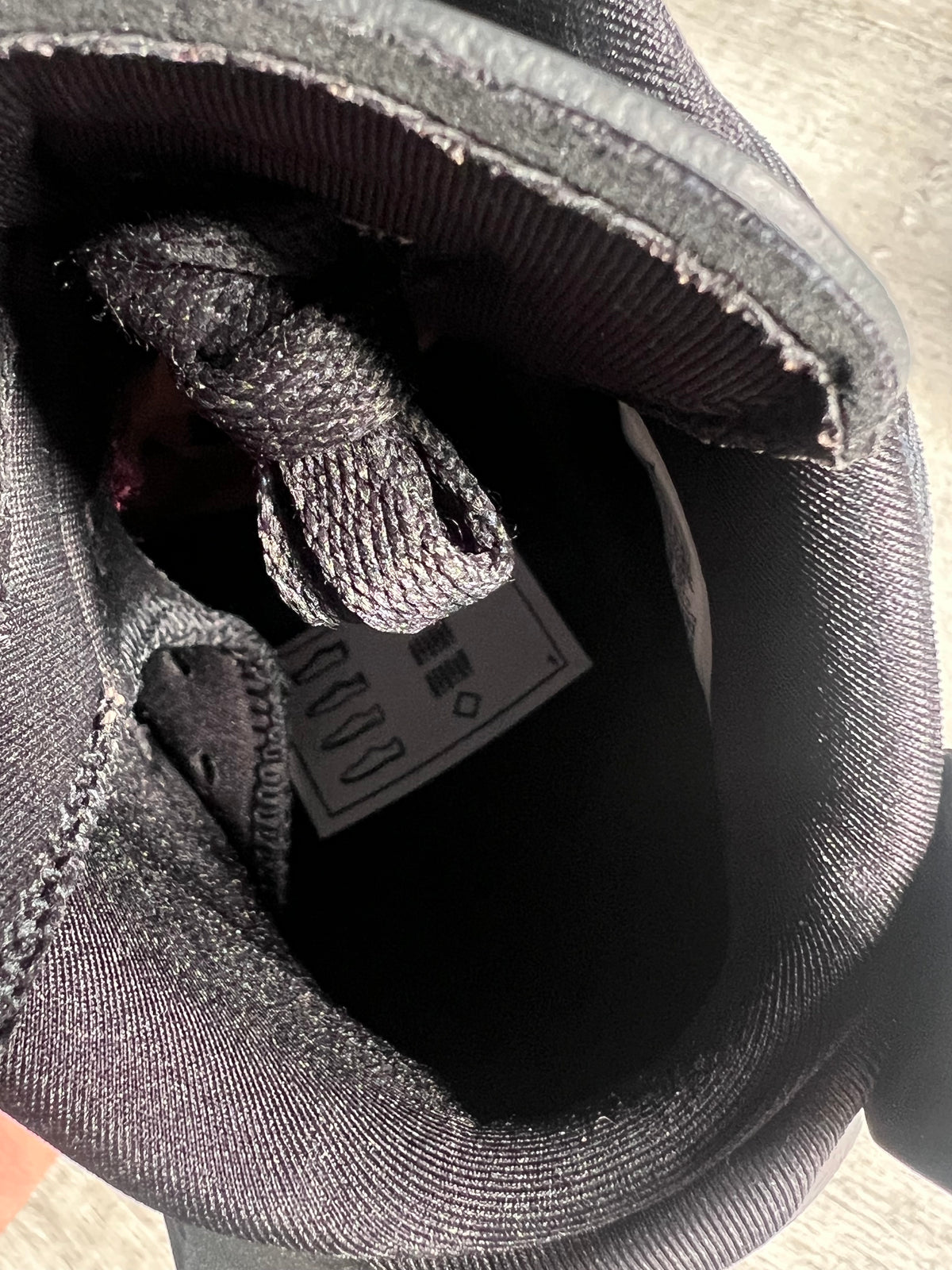 Buty Jordan 6 Retro SD Triple Black