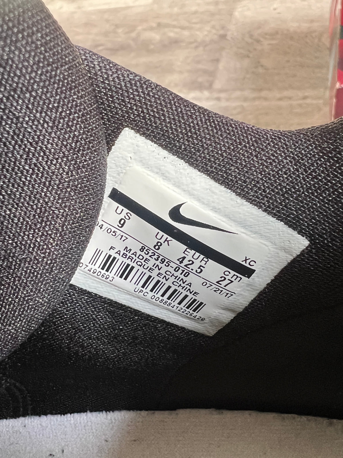 Buty Nike Kyrie 3 Black Suede
