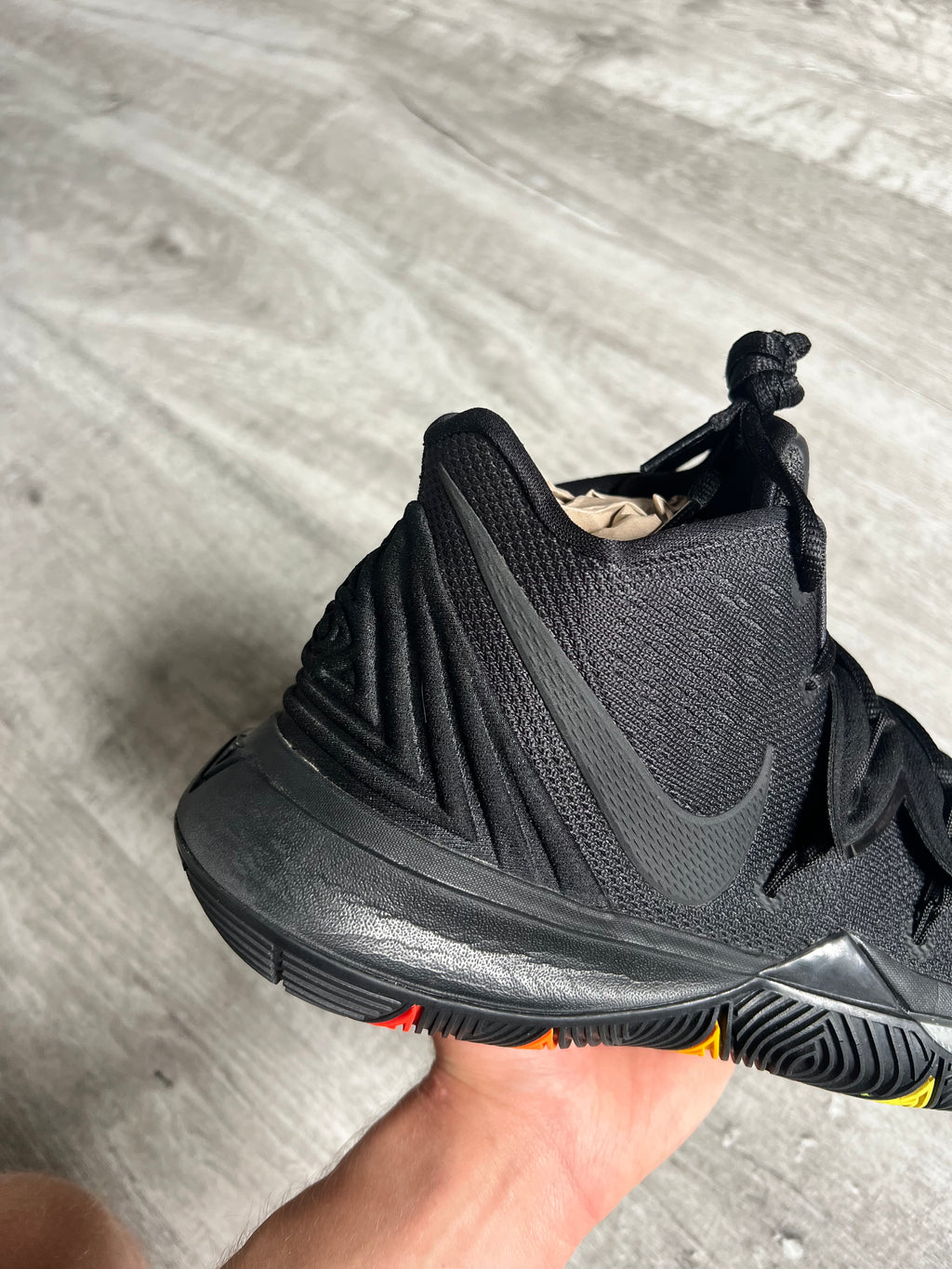 Buty Nike Kyrie 5 Black Rainbow Soles