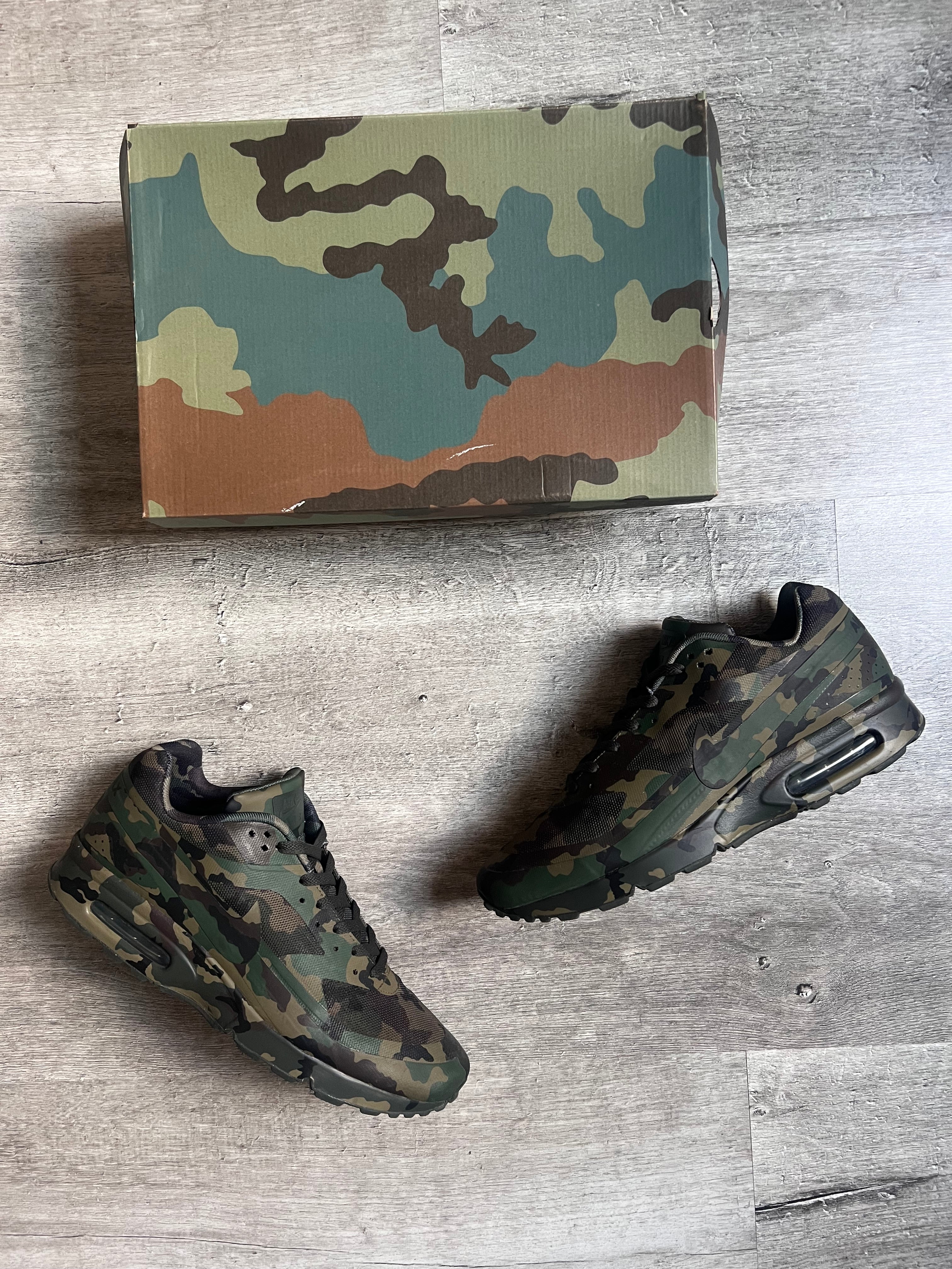 Buty Nike Air Classic BW France Camo