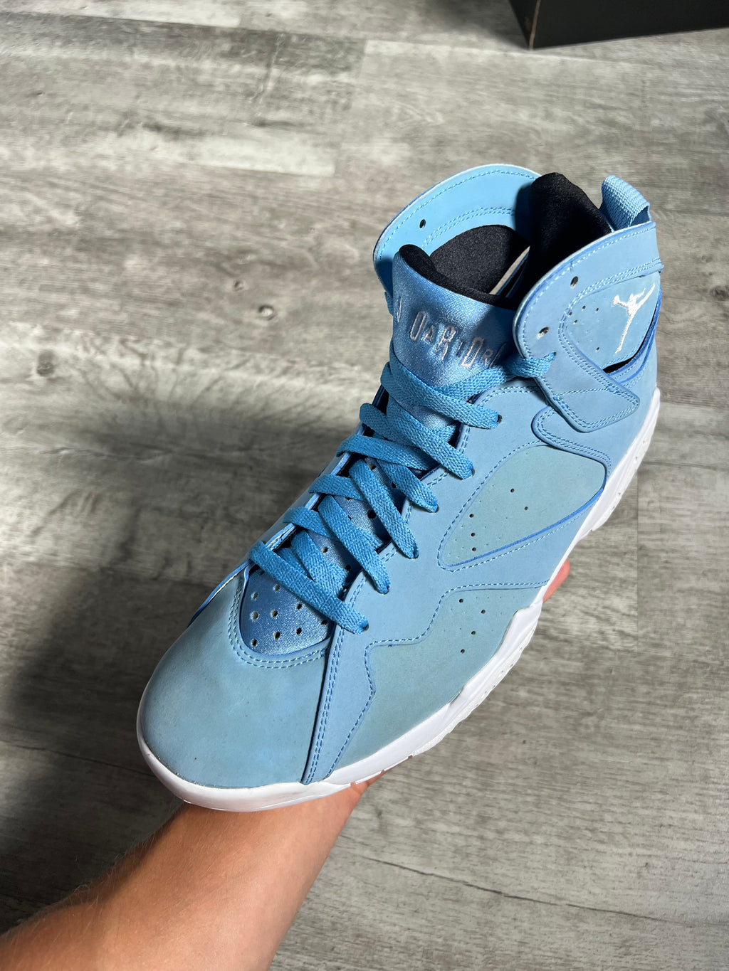 Buty Jordan 7 Retro Pantone