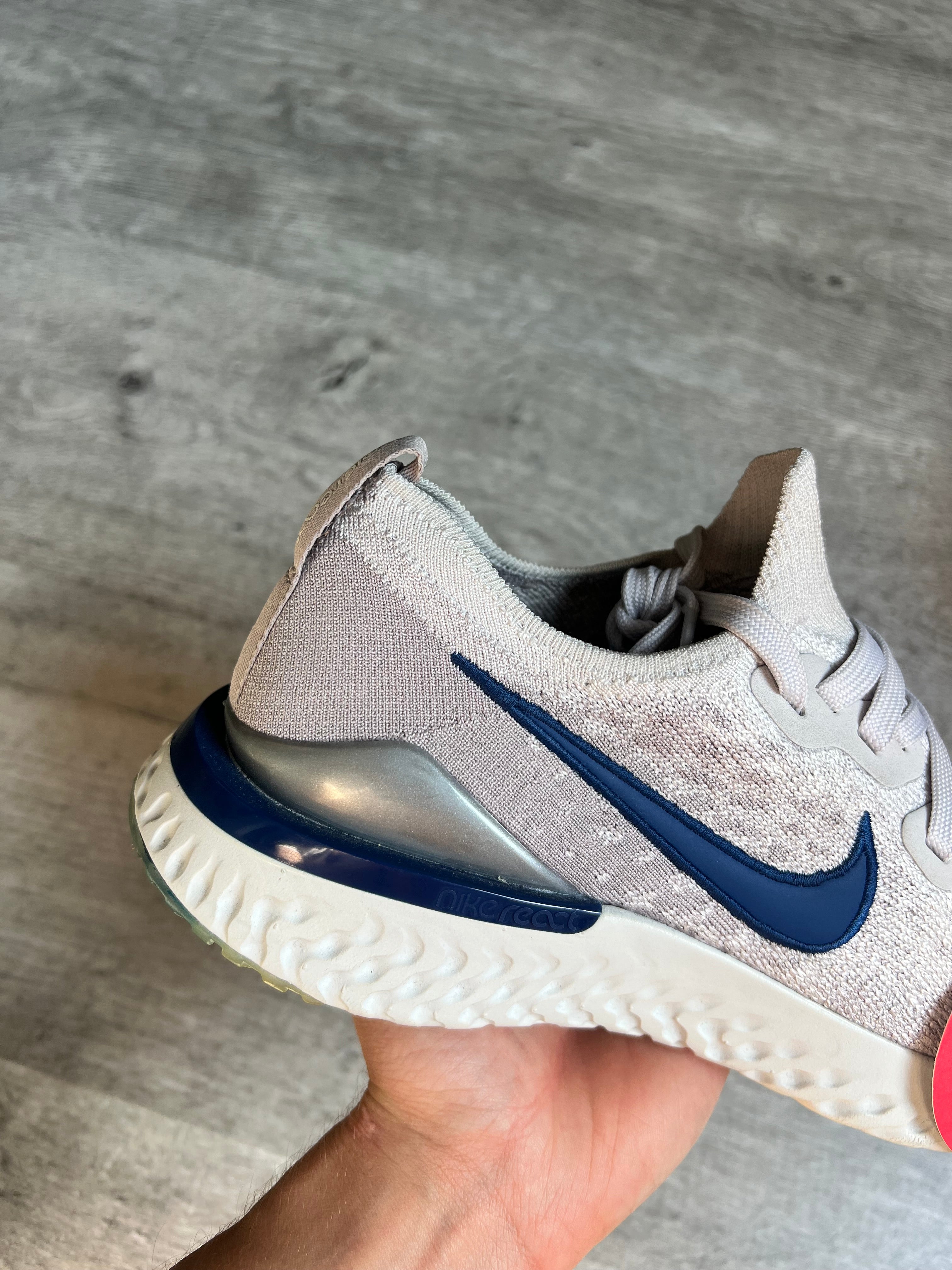 Buty Nike Epic React Flyknit 2 Vast Grey Coastal Blue