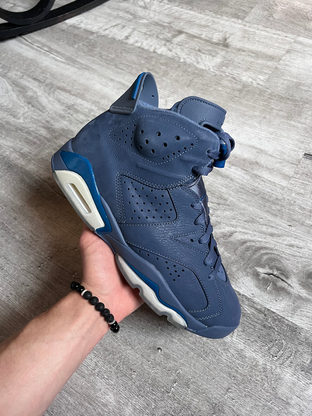 Buty Jordan 6 Retro Diffused Blue