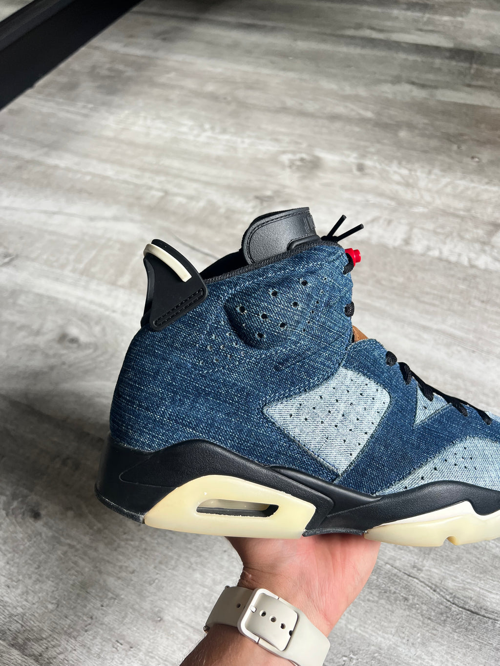 Buty Jordan 6 Retro Washed Denim