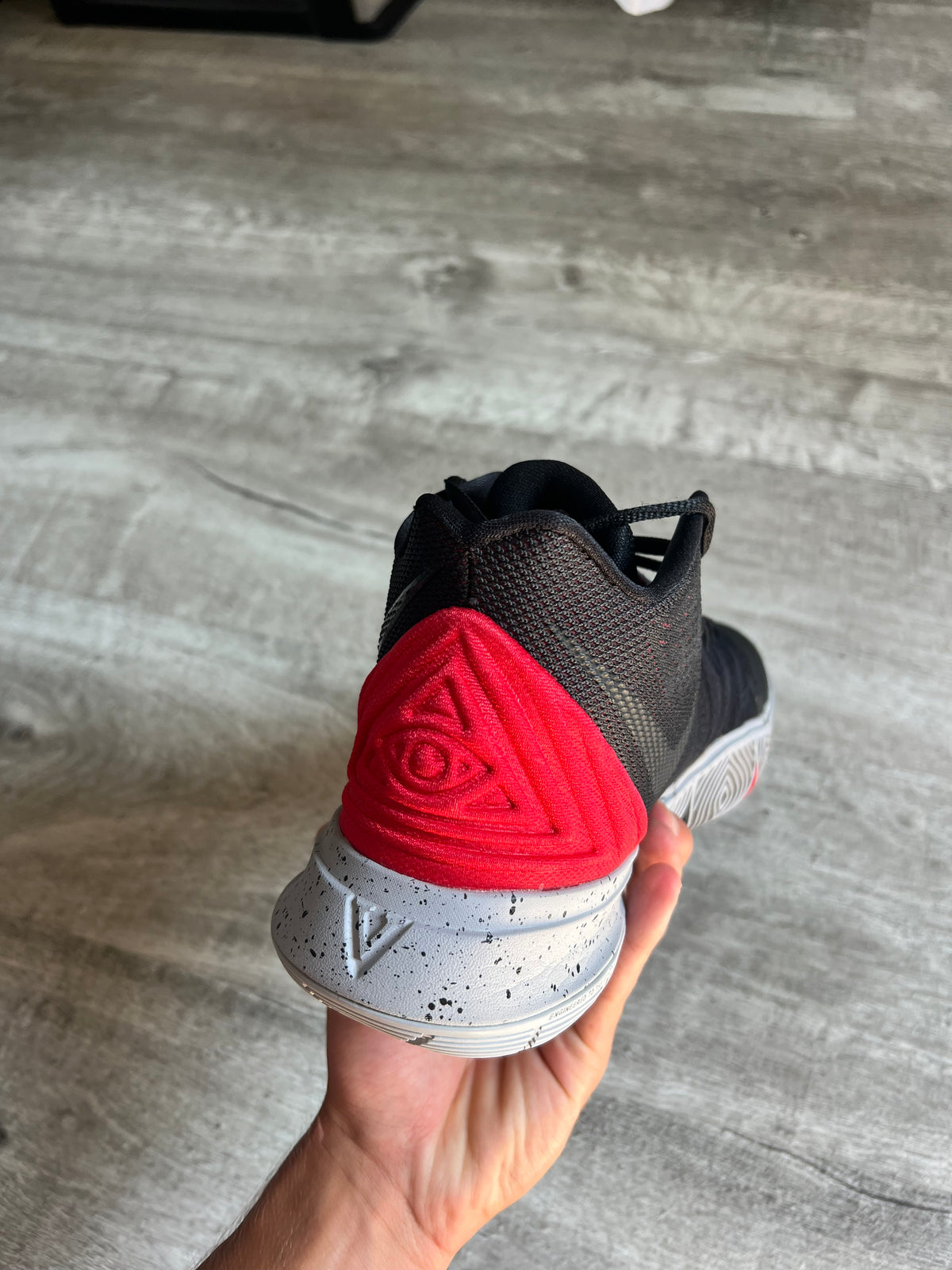 Buty Nike Kyrie 5 Bred