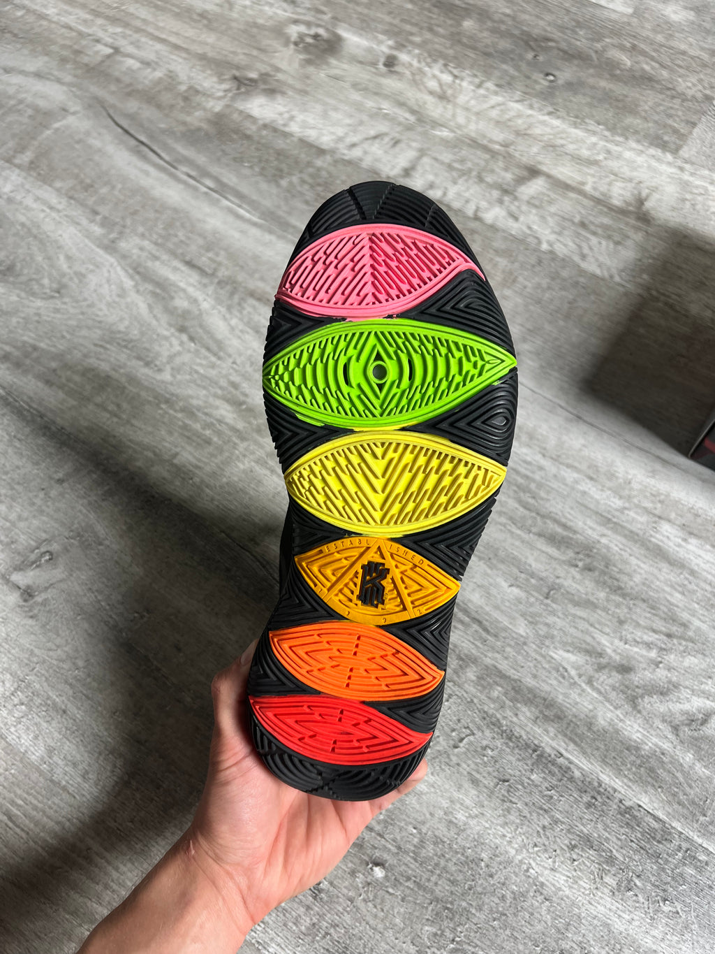 Buty Nike Kyrie 5 Black Rainbow Soles