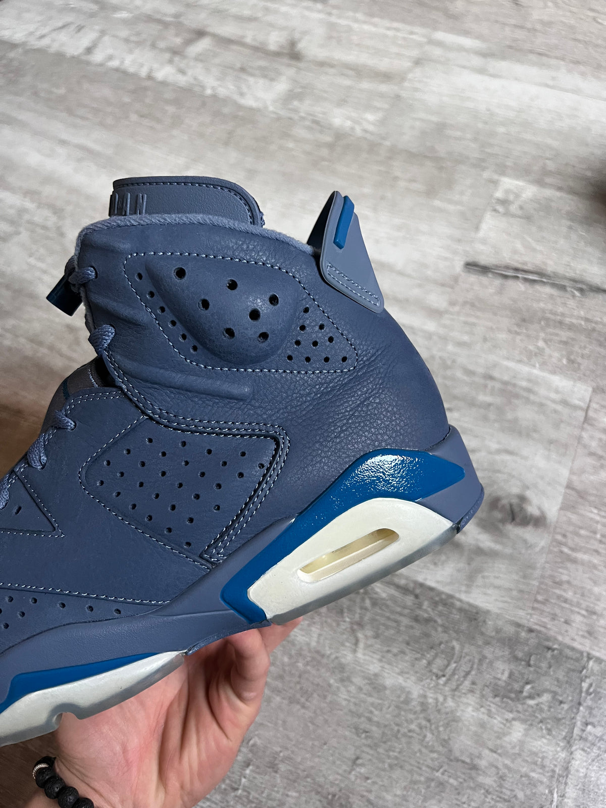 Buty Jordan 6 Retro Diffused Blue